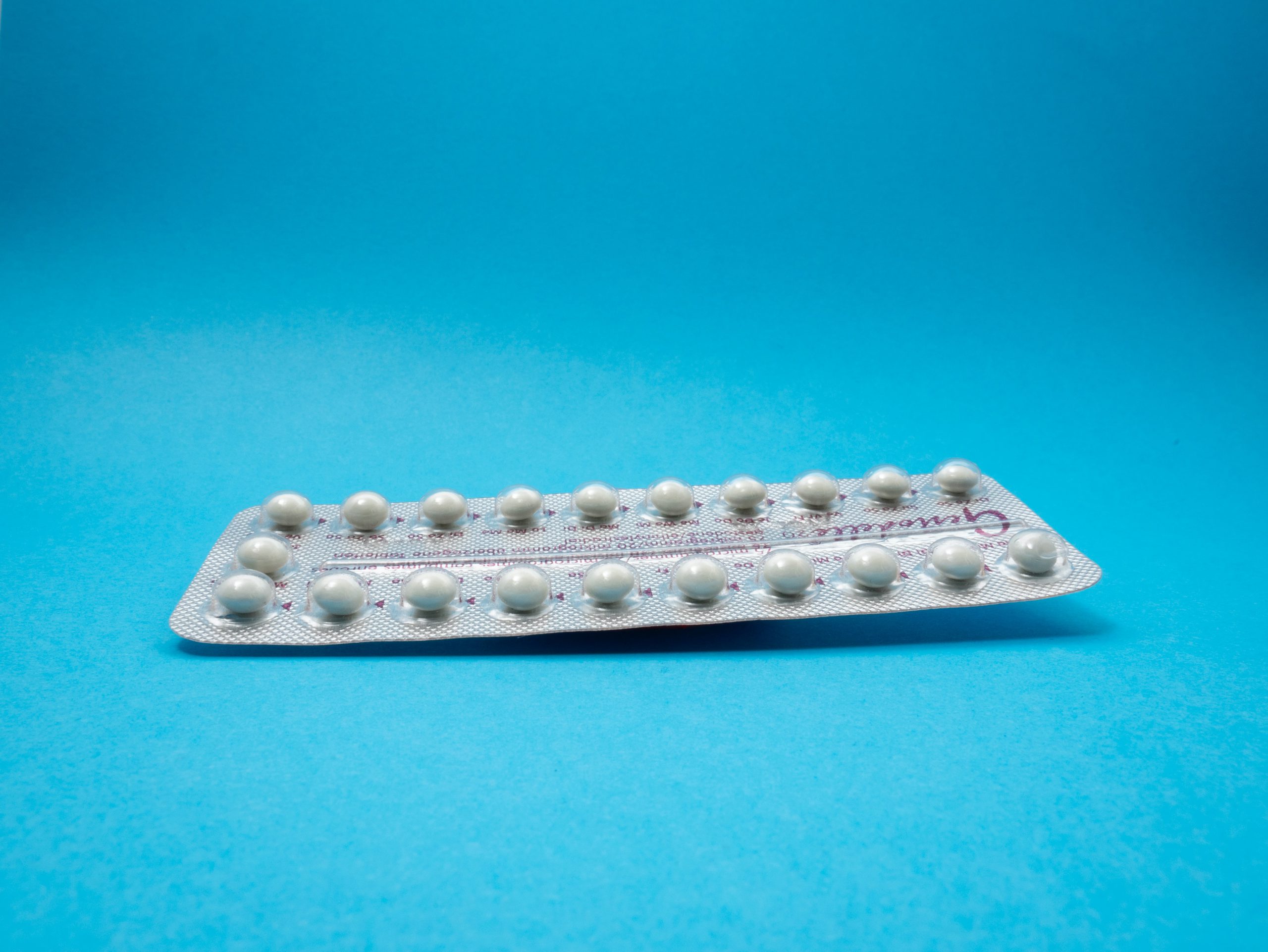 Tabletki antykoncepcyjne online: czy można je przedłużyć przez internet?