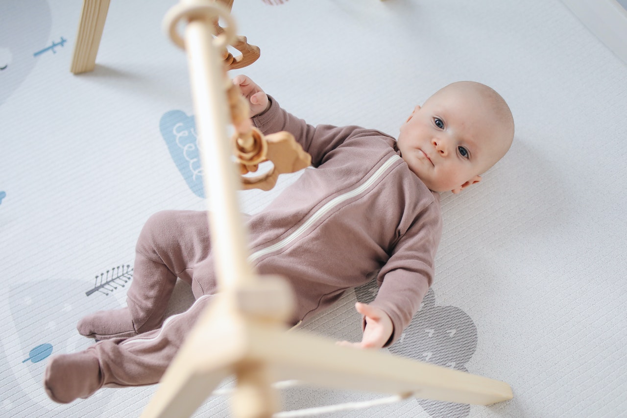 Poszewki na kołdry dla niemowląt — jakie będą odpowiednie?