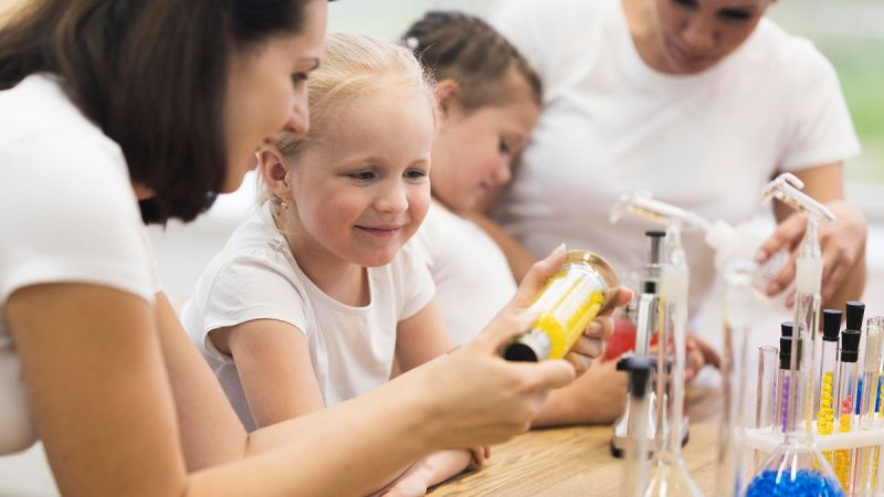 M-uniwersytet rozwoju - uniwersytet dzieci.jpg